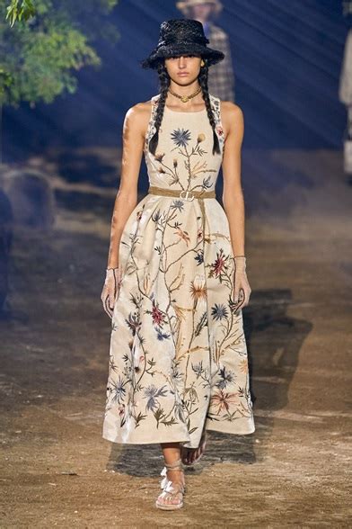 cappelli dior primavera estate 2020|christian dior spring dresses.